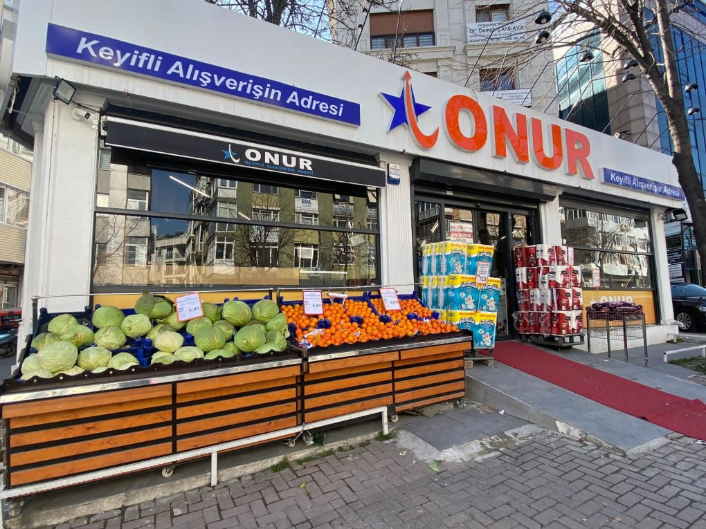 Onur Market’te Yemek Kartı Geçiyor Mu?