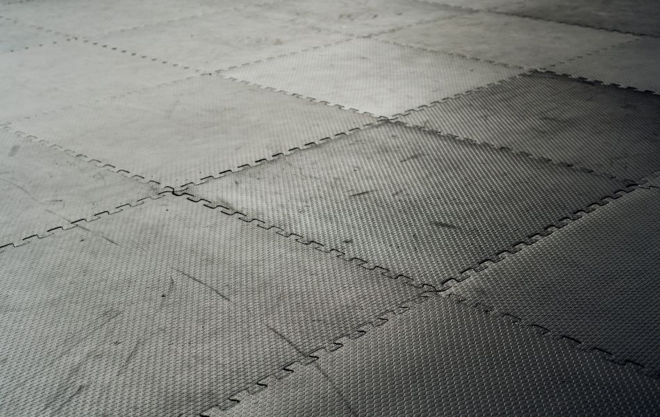 Zemin Kaplamalarında Dayanıklılık ve Konforun Buluştuğu Çözümler