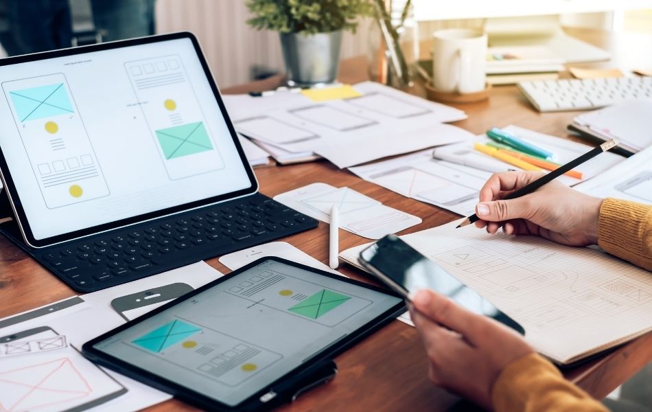 Dijital Dünyada Güçlü Bir Marka İçin Tasarımevi